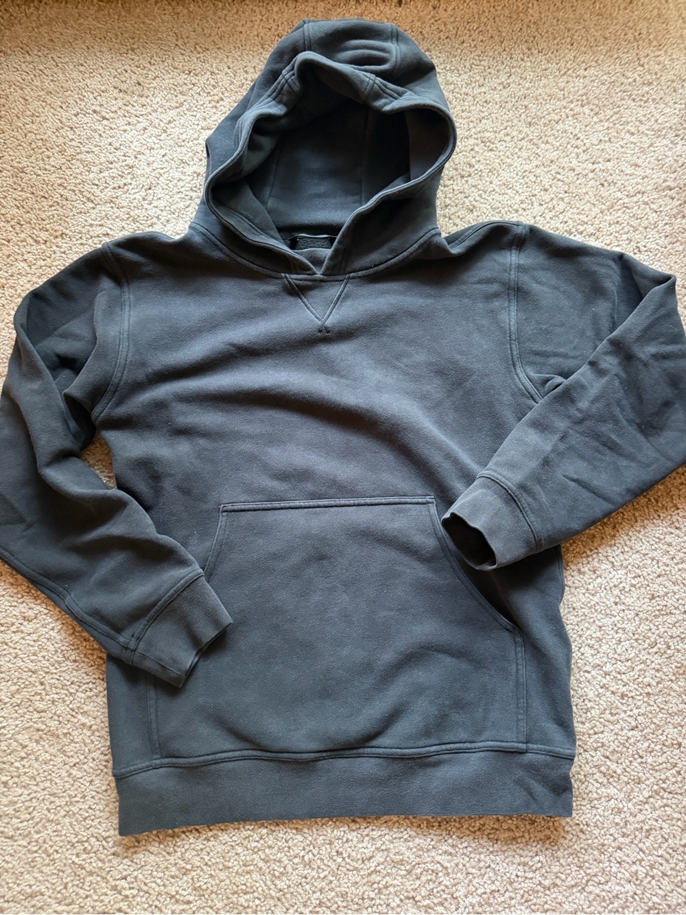Black lululemon hoodie
